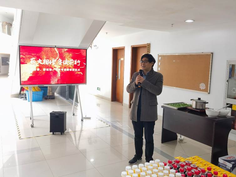 ͼƬ���� ����, �컨��, ��, Ů��

�������Զ�����